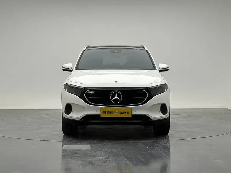 2023 Mercedes-Benz EQA с пробегом 34 500 км