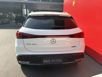 2023 Mercedes-Benz EQA с пробегом 70 000 км
