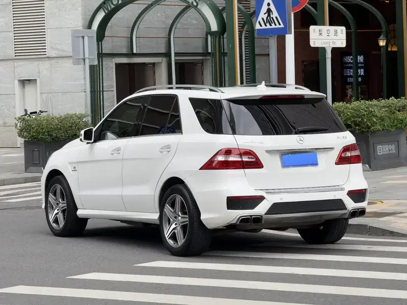 2014 Mercedes-Benz M-Класс AMG с пробегом 100 000 км