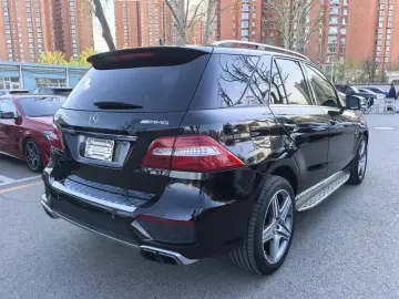 2012 Mercedes-Benz M-Класс AMG с пробегом 155 000 км