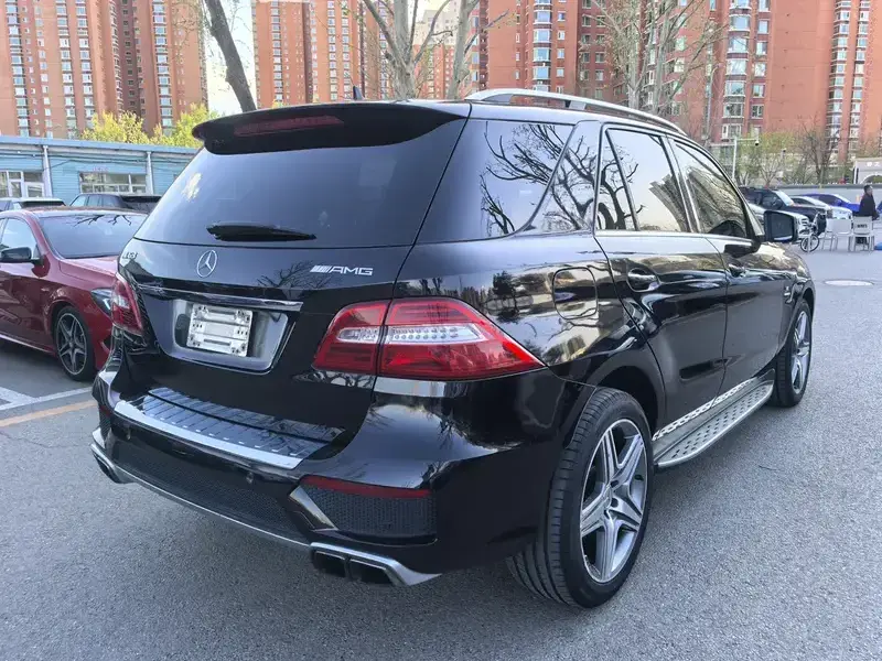 2012 Mercedes-Benz M-Класс AMG с пробегом 155 000 км