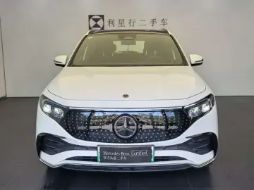 2025 Mercedes-Benz EQA с пробегом 28 000 км