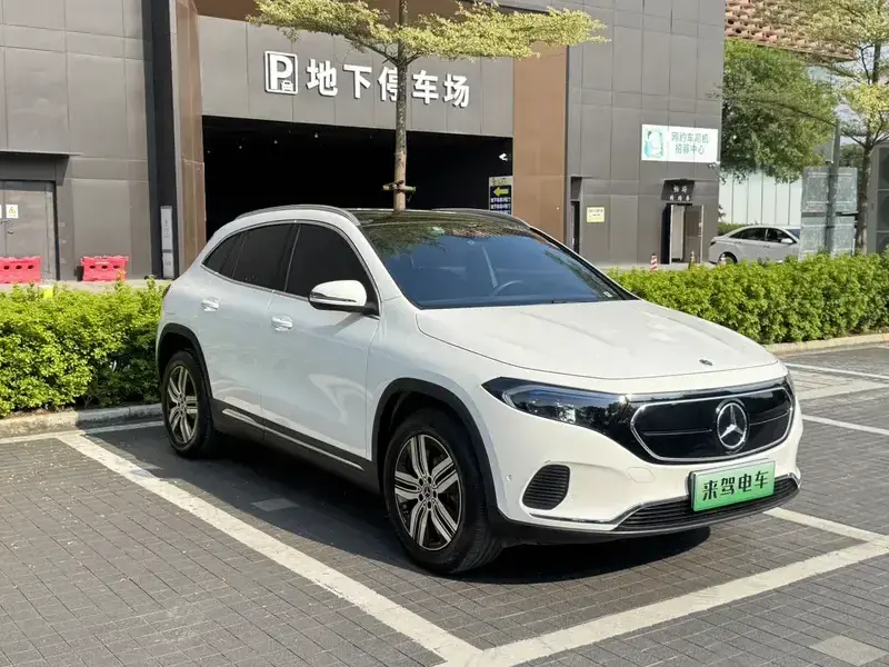 2023 Mercedes-Benz EQA с пробегом 38 000 км