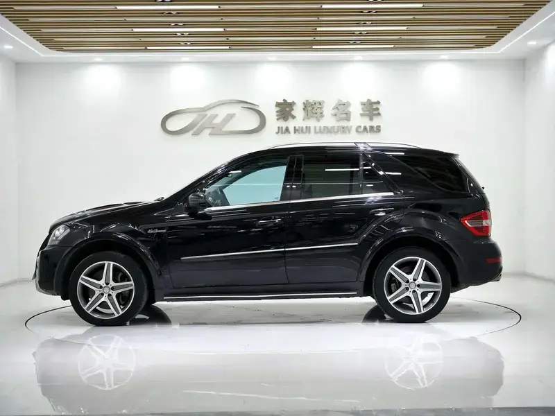 2011 Mercedes-Benz M-Класс AMG с пробегом 282 600 км
