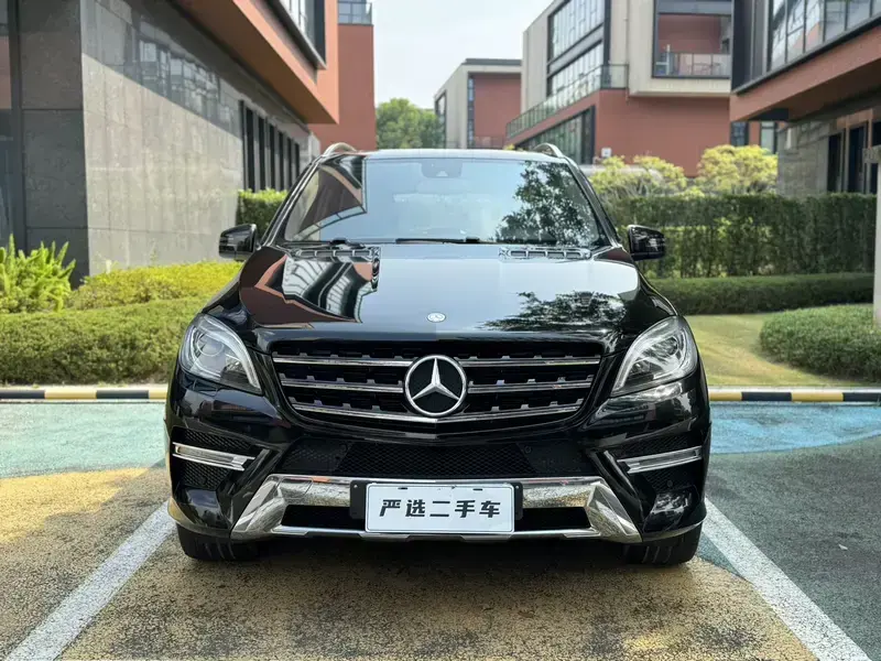 2015 Mercedes-Benz M-Класс с пробегом 130 000 км