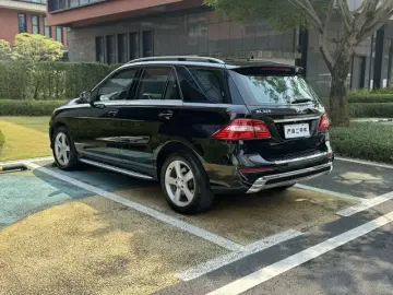 2015 Mercedes-Benz M-Класс с пробегом 130 000 км
