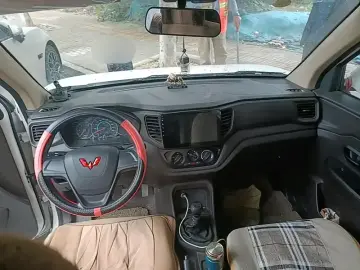 2022 Wuling Hongguang V с пробегом 7 400 км