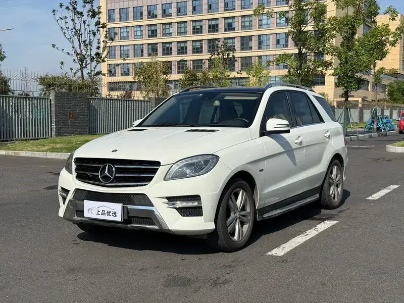 2012 Mercedes-Benz M-Класс с пробегом 120 000 км