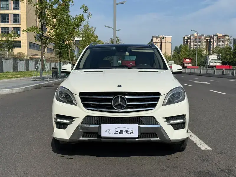 2012 Mercedes-Benz M-Класс с пробегом 120 000 км