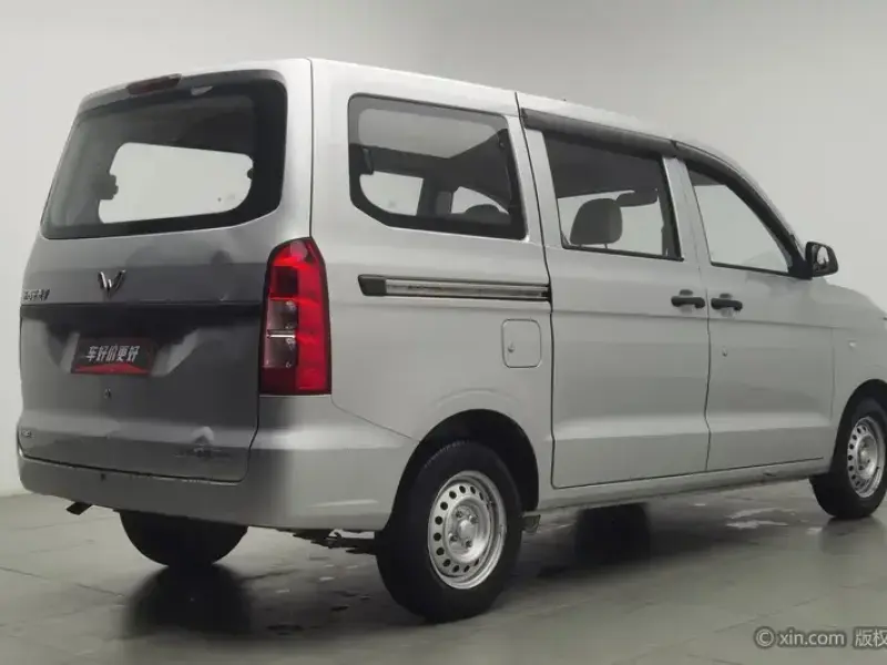 2020 Wuling Hongguang V с пробегом 30 200 км