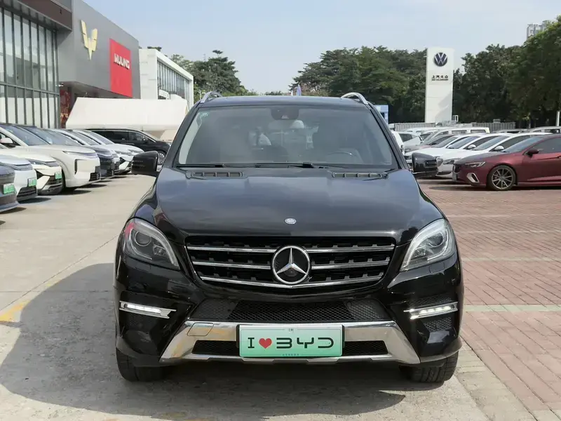 2015 Mercedes-Benz M-Класс с пробегом 239 000 км