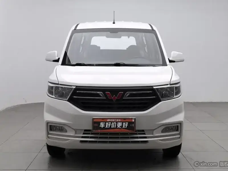 2021 Wuling Hongguang V с пробегом 27 100 км