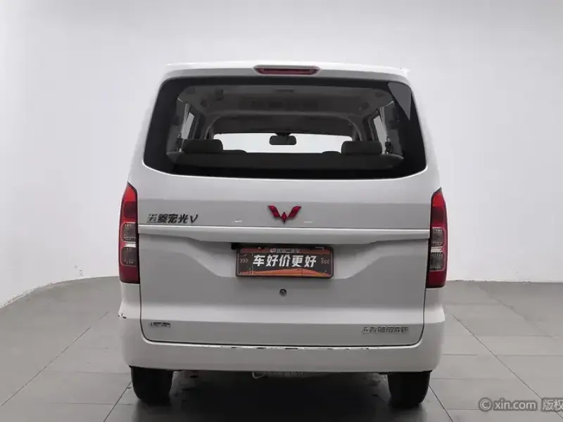 2021 Wuling Hongguang V с пробегом 27 100 км