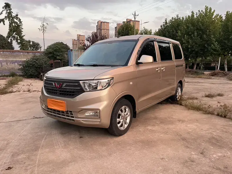 2022 Wuling Hongguang V с пробегом 39 900 км