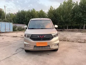 2022 Wuling Hongguang V с пробегом 39 900 км