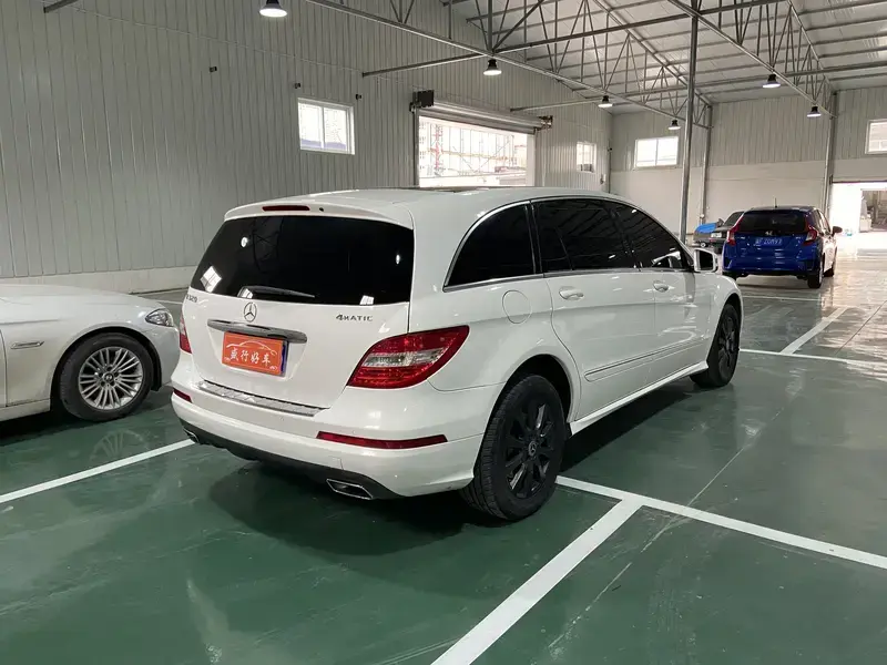 2017 Mercedes-Benz R-Класс с пробегом 140 000 км