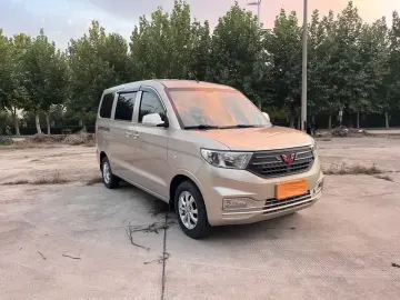 2022 Wuling Hongguang V с пробегом 39 900 км