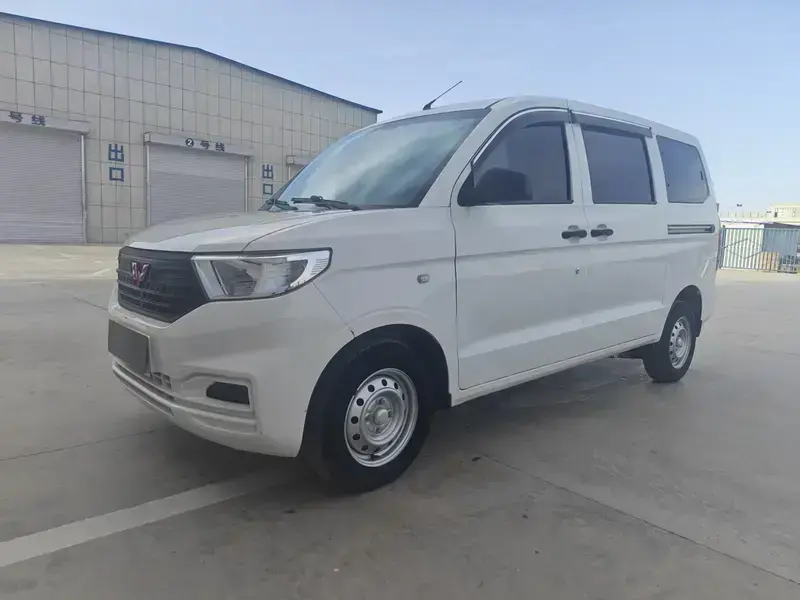 2021 Wuling Hongguang V с пробегом 72 000 км