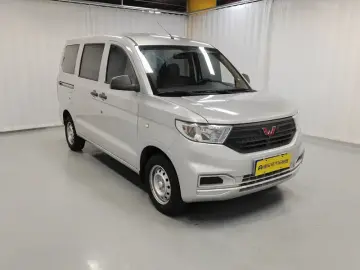 2022 Wuling Hongguang V с пробегом 4 000 км