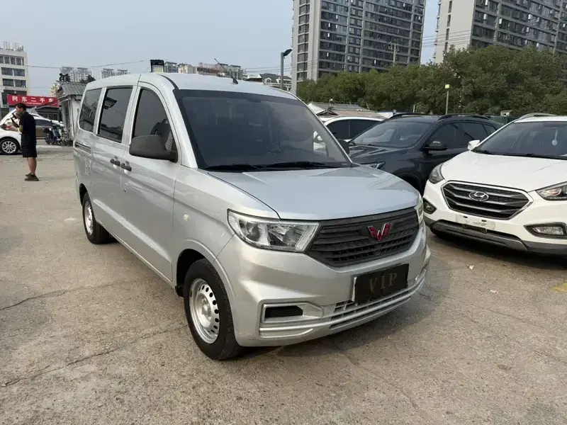 2019 Wuling Hongguang V с пробегом 43 000 км