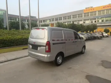 2022 Wuling Hongguang V с пробегом 95 000 км