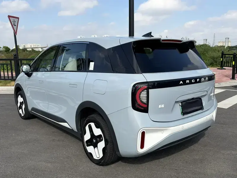 2024 Arcfox Koala S с пробегом 46 000 км