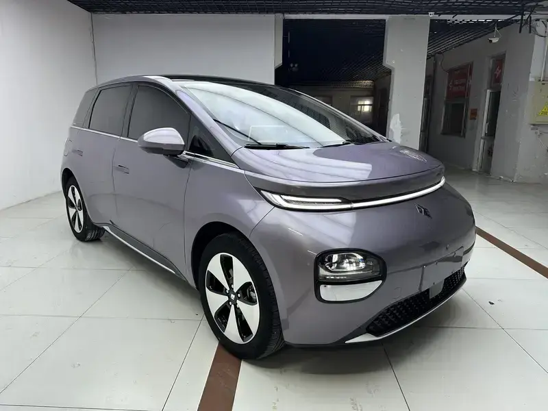2023 Baojun Cloud с пробегом 65 000 км
