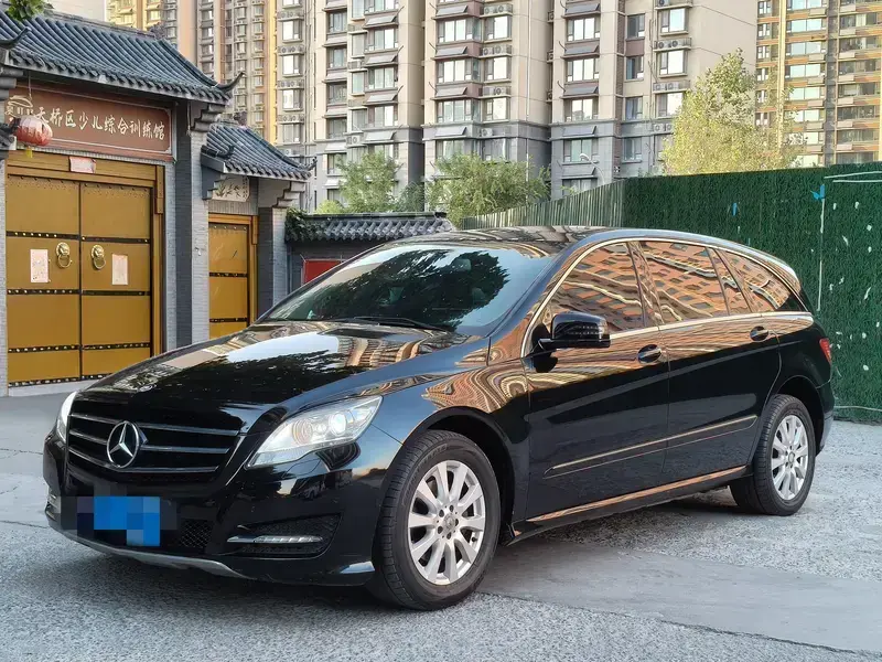 2014 Mercedes-Benz R-Класс с пробегом 180 000 км