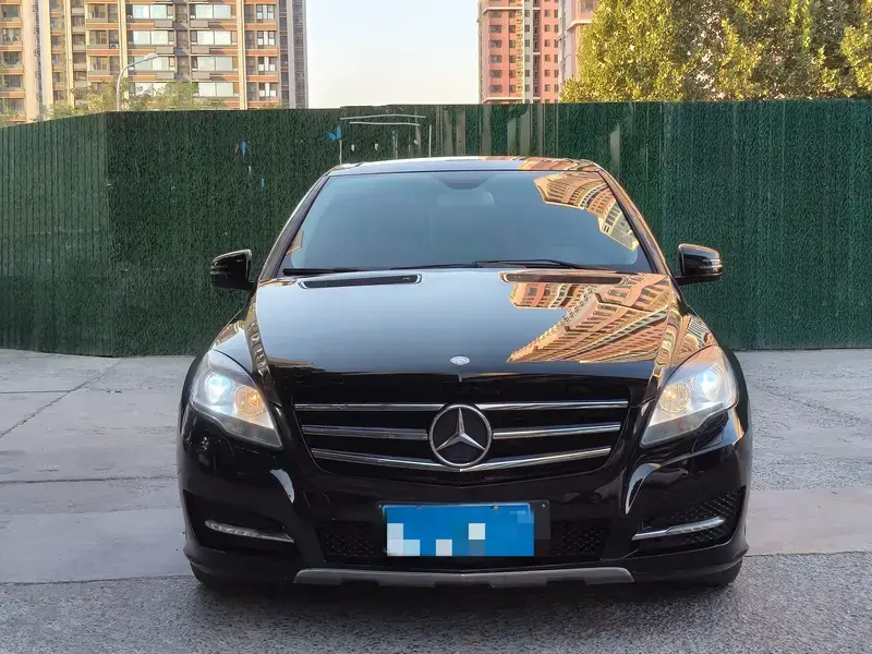 2014 Mercedes-Benz R-Класс с пробегом 180 000 км