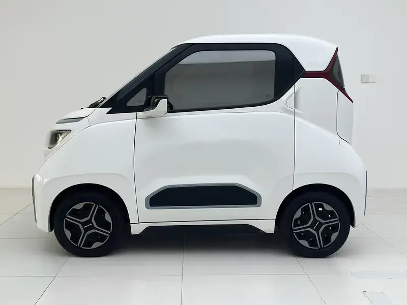 2021 Wuling Nano EV с пробегом 46 300 км
