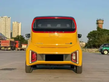 2021 Wuling Nano EV с пробегом 80 000 км