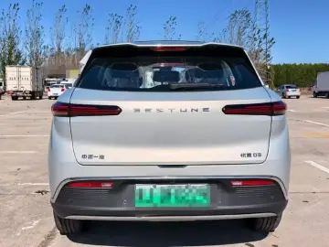 2026 Bestune Yueyi 03 с пробегом 300 км