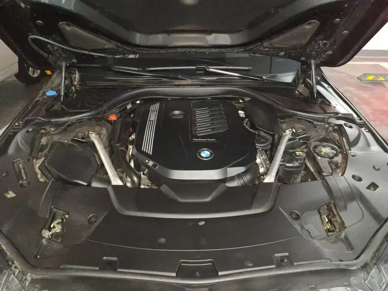 2021 BMW M760Le с пробегом 82 000 км