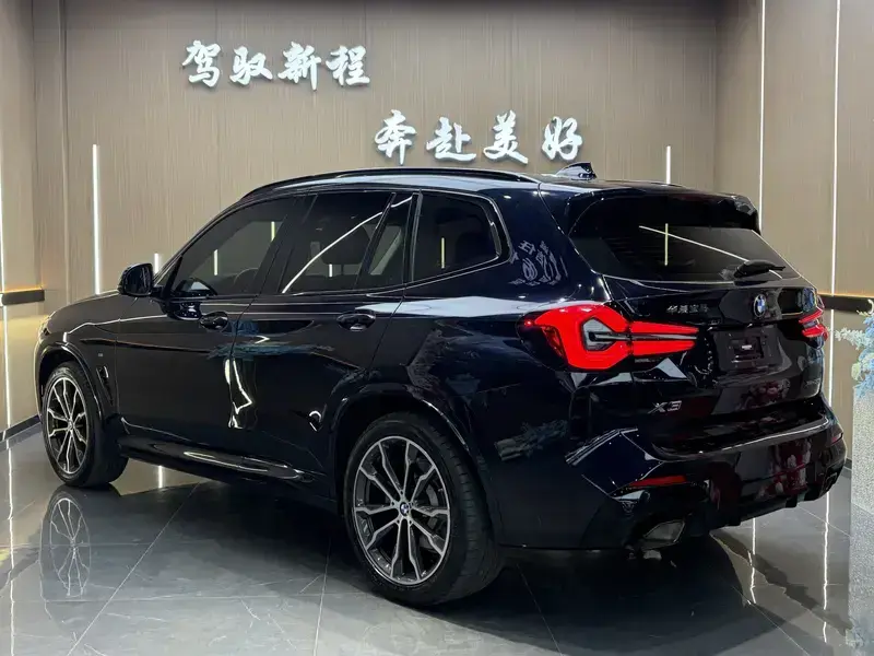 2023 BMW X3 M40i с пробегом 24 300 км