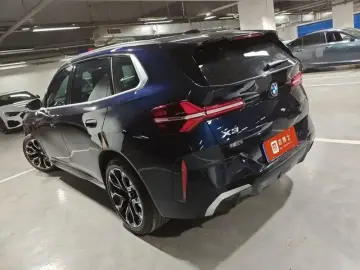 2025 BMW X3 M40i с пробегом 27 100 км