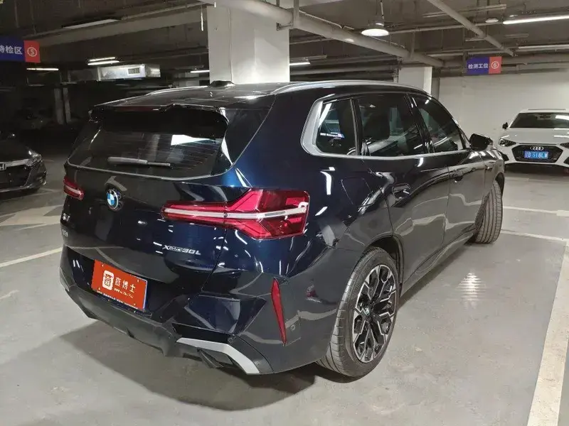 2025 BMW X3 M40i с пробегом 27 100 км