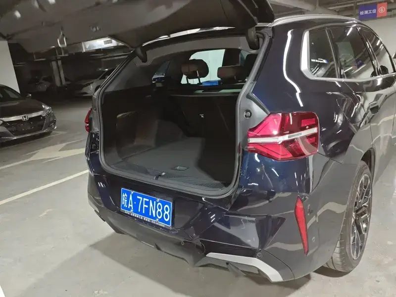 2025 BMW X3 M40i с пробегом 27 100 км