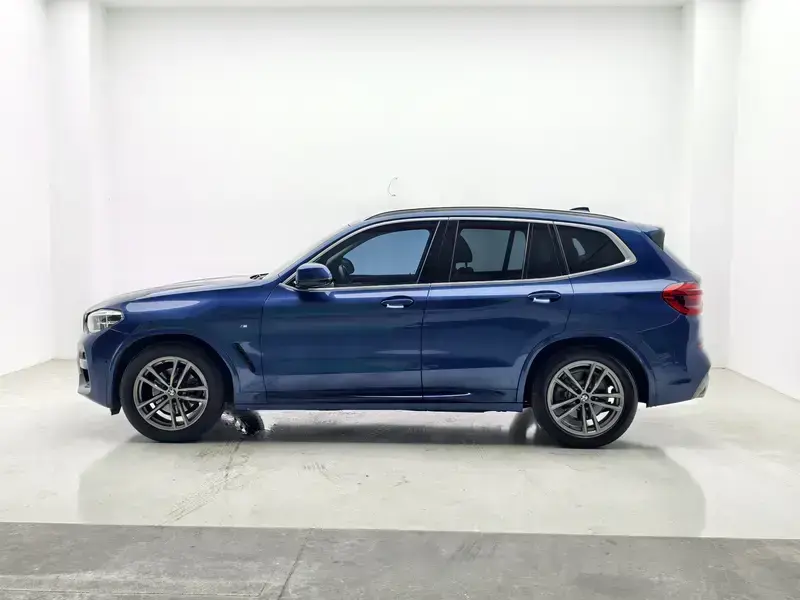 2020 BMW X3 M50 с пробегом 92 700 км