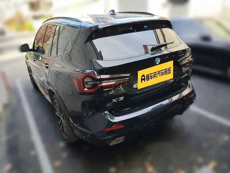 2023 BMW X3 M50 с пробегом 14 600 км