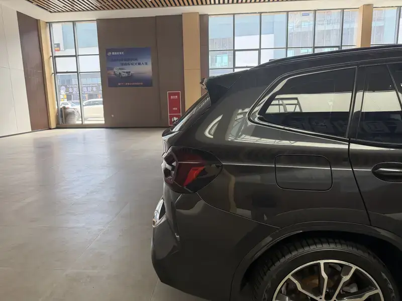 2022 BMW X3 M40i с пробегом 89 000 км
