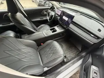 2025 Chery Fengyun A8L с пробегом 15 000 км