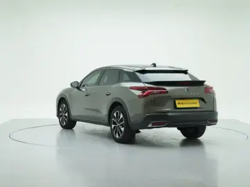 2024 Citroen Versailles C5 X с пробегом 14 300 км