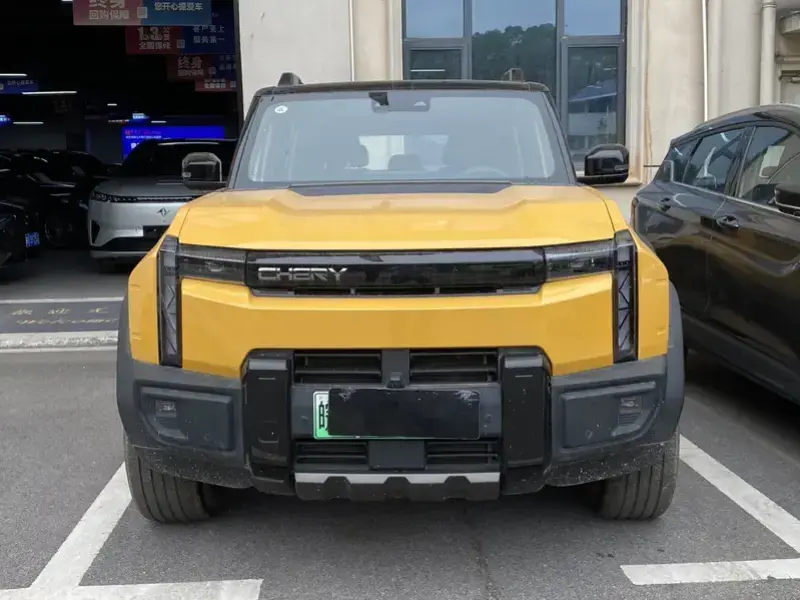 2025 Chery Storm X3L с пробегом 6 000 км