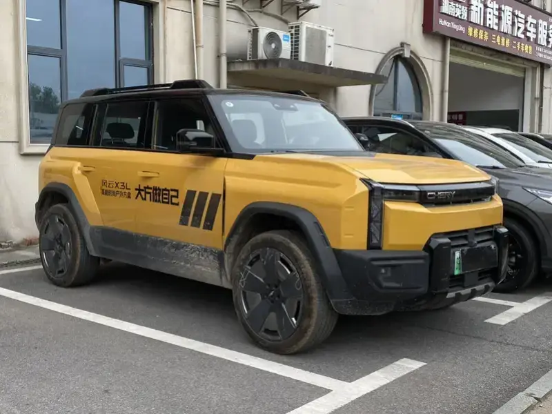2025 Chery Storm X3L с пробегом 6 000 км