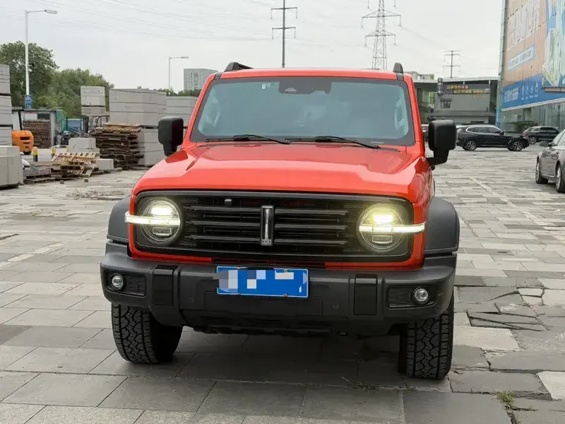 2021 Crossboundary Auto Co-created Tank 300 с пробегом 106 000 км