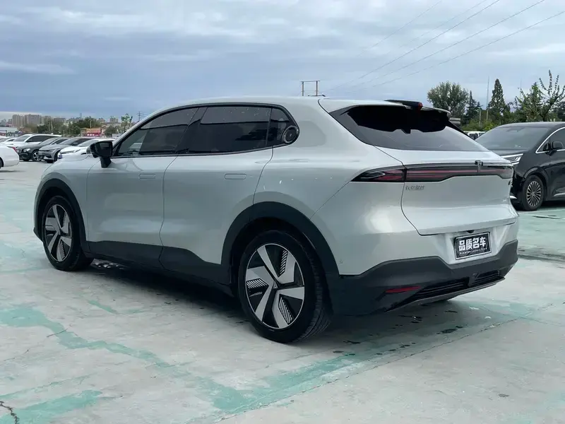 2024 Changan Shenlan S05 с пробегом 26 000 км