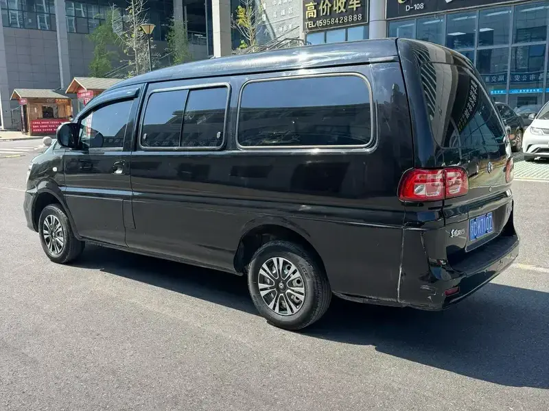 2019 Forthing Lingzhi с пробегом 75 000 км
