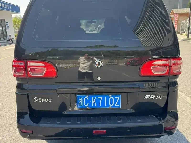 2019 Forthing Lingzhi с пробегом 75 000 км