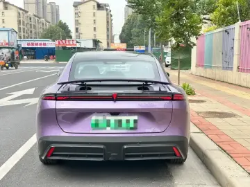 2026 Changan DeepBlue L06 с пробегом 5 000 км