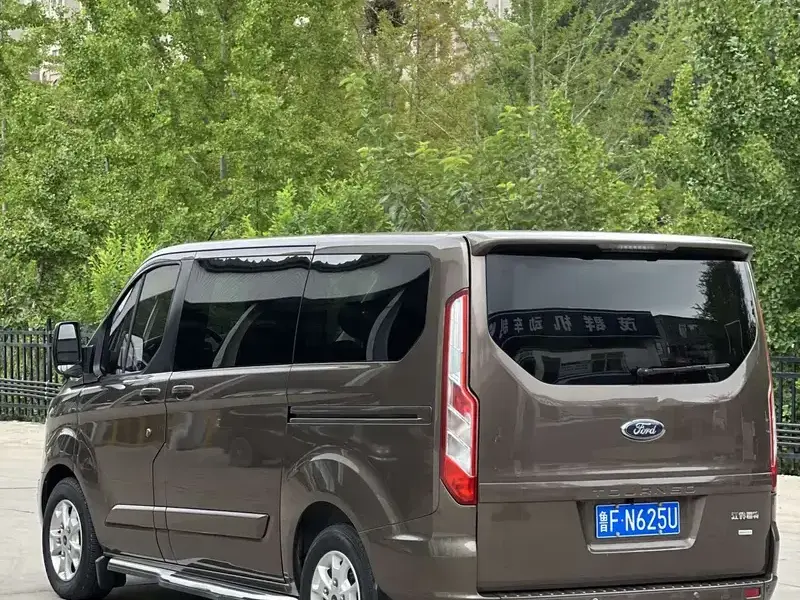2017 Ford Tourneo с пробегом 96 000 км